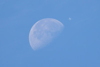Plane Trails Moon England Stockton Heath 20230905